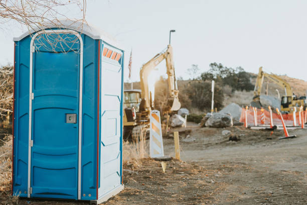 Porta potty delivery and setup in Decordova, TX